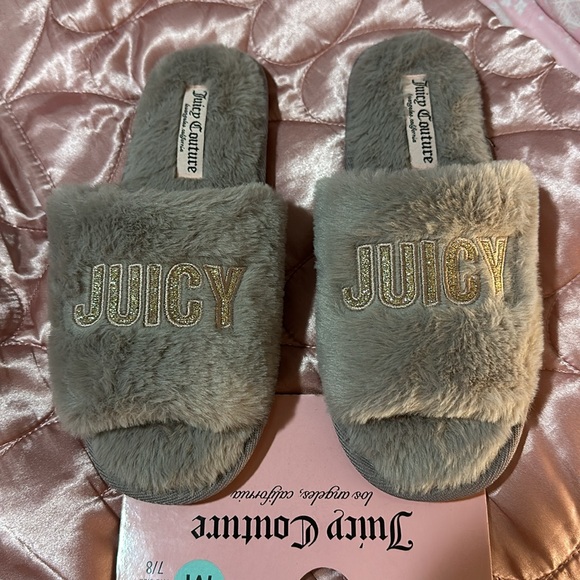 Juicy Couture Faux Fur Slippers - Picture 3 of 3
